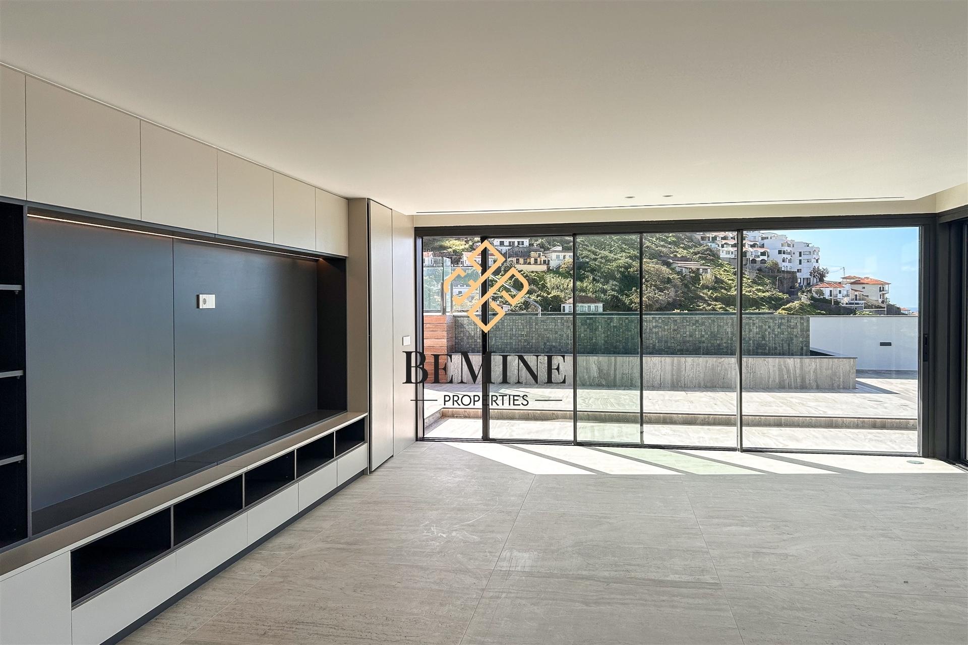 Amparo Residence / Apartamento T4 / Funchal - Ilha da Madeira