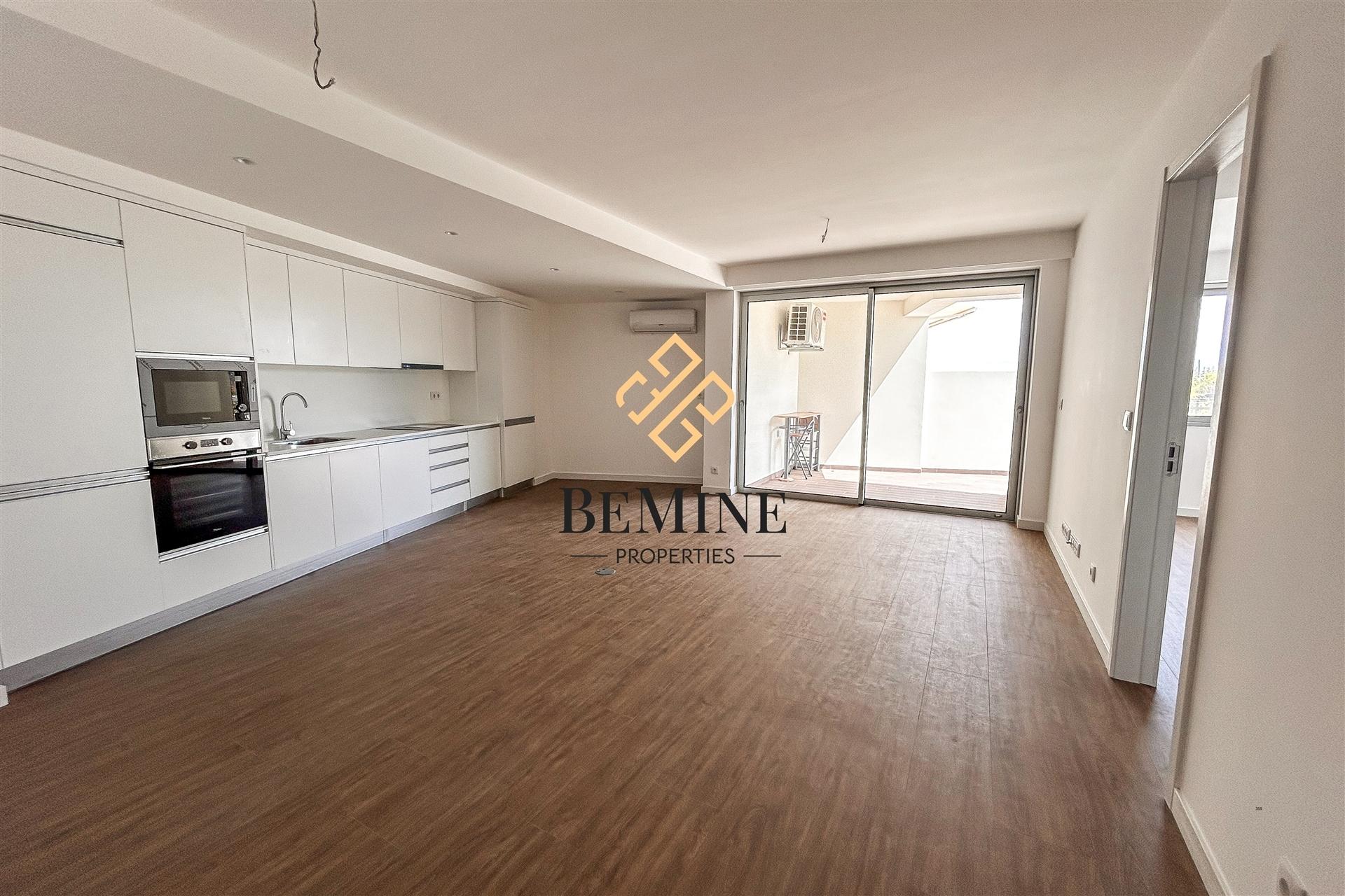 Atlântico Residences / Apartamento T1 / Câmara de Lobos  - Ilha da Madeira