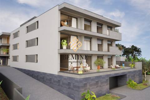 Elite Ribeiro Real  / Apartamento T2 / Câmara de Lobos - Ilha da Madeira