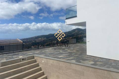 Moradia T3 / Santa Cruz - Ilha da Madeira