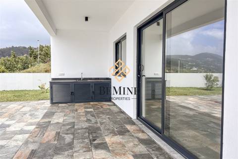 Moradia T3 / Santa Cruz - Ilha da Madeira