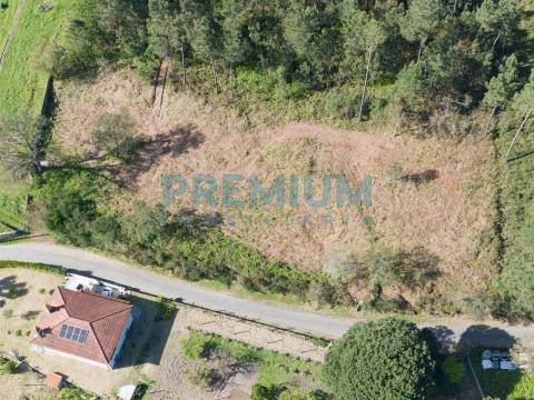 Lote de Terreno  Venda em Creixomil e Mariz,Barcelos
