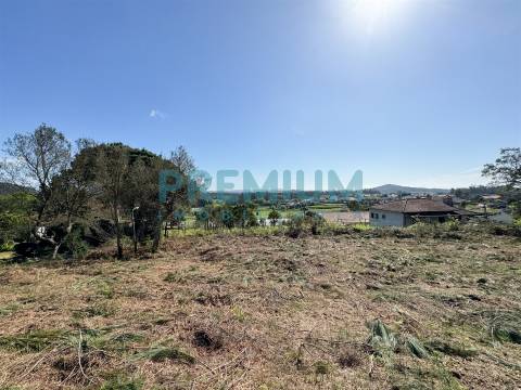 Lote de Terreno  Venda em Creixomil e Mariz,Barcelos