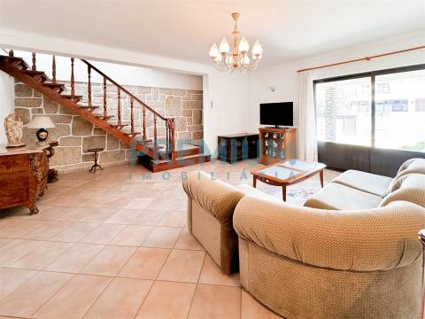 Moradia Geminada T3 Venda em Esposende, Marinhas e Gandra,Esposende