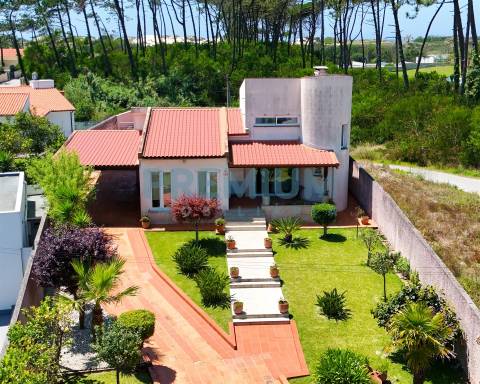 O Refúgio Perfeito: Moradia  T3 em Ofir