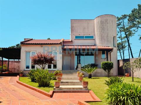 O Refúgio Perfeito: Moradia  T3 em Ofir