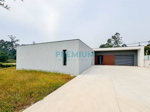 Moradia T3 Arrendamento em Vila Chã,Esposende