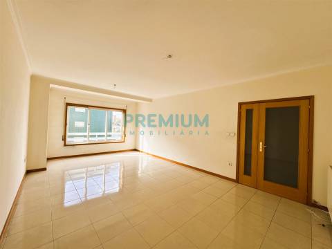 Apartamento T3 Venda em Arcozelo,Barcelos