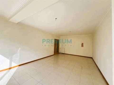 Apartamento T3 Venda em Arcozelo,Barcelos