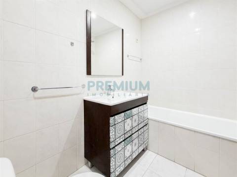 Apartamento T3 Arrendamento em Palmeira de Faro e Curvos,Esposende
