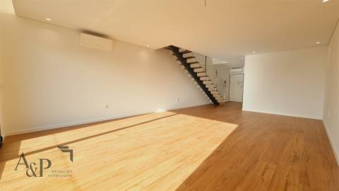 Apartamento T3 DUPLEX Venda em Viseu,Viseu