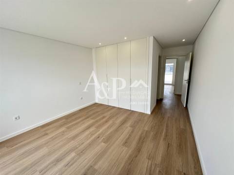 Apartamento T3 Venda em Repeses e São Salvador,Viseu