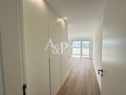 Apartamento T3 Venda em Repeses e São Salvador,Viseu