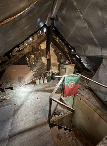 Moradia para Restaurar T4 Venda em Ferreirós do Dão,Tondela