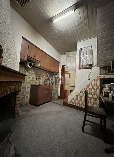 Moradia para Restaurar T4 Venda em Ferreirós do Dão,Tondela