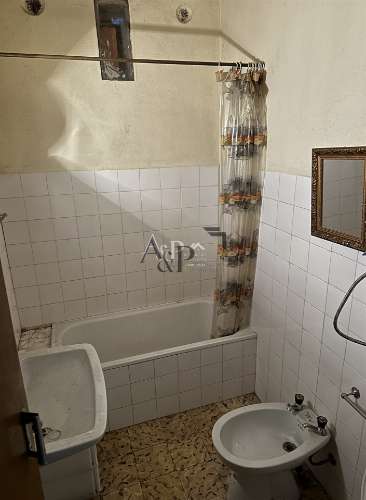 Moradia para Restaurar T4 Venda em Ferreirós do Dão,Tondela