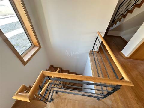 Apartamento T4 TRIPLEX Venda em Viseu,Viseu