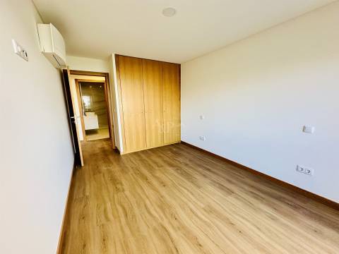 Apartamento T2 Venda em Viseu,Viseu