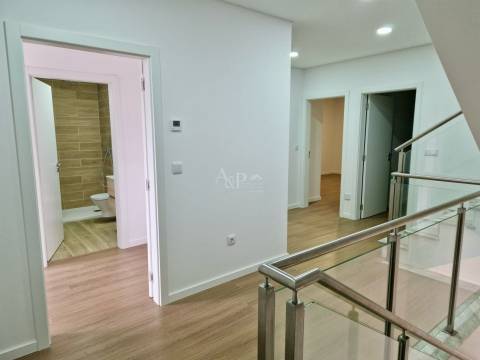 Moradia em Banda T3 Venda em Viseu,Viseu