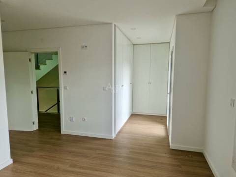 Moradia em Banda T3 Venda em Viseu,Viseu