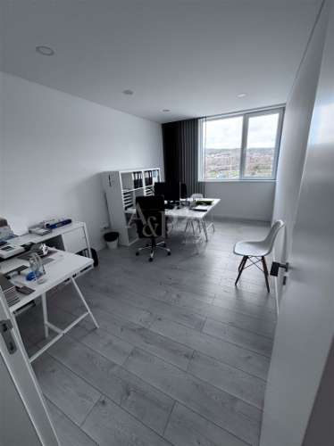 Armazém  Venda em Bodiosa,Viseu