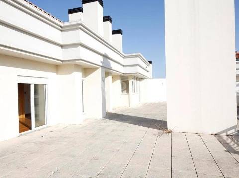 Apartamento T3 TRIPLEX Venda em Viseu,Viseu