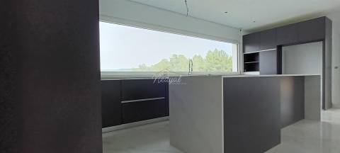 Moradia T3+1 de construção nova em Vila Real