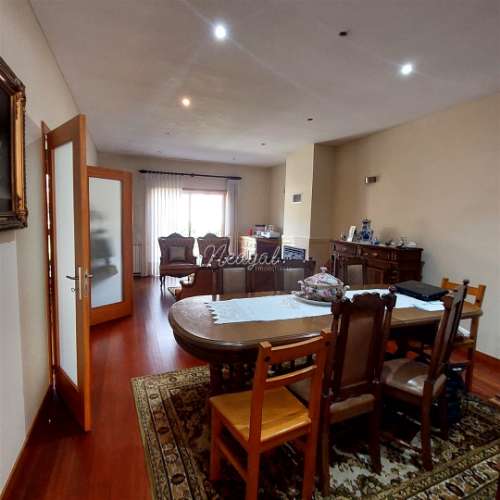 Excelente moradia T4 em pleno centro de Amares!