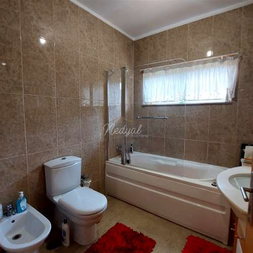 Excelente moradia T4 em pleno centro de Amares!