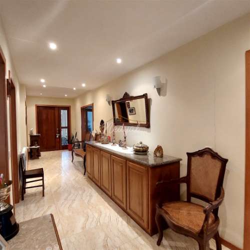 Excelente moradia T4 em pleno centro de Amares!