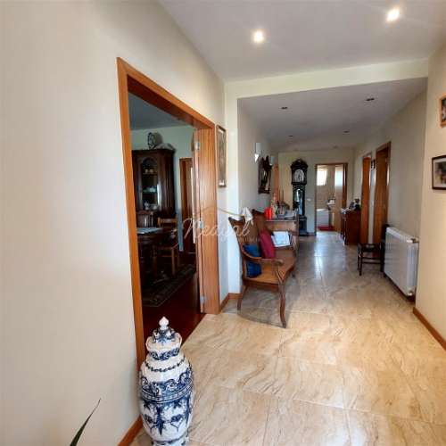 Excelente moradia T4 em pleno centro de Amares!