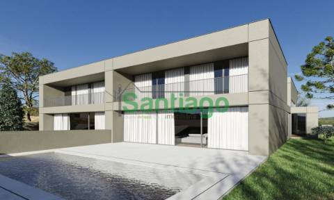 2 LOTES p/ construção de Moradias T4 - Mesão Frio - 70.000€