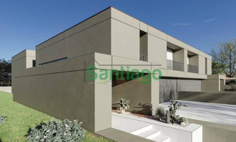 2 LOTES p/ construção de Moradias T4 - Mesão Frio - 70.000€