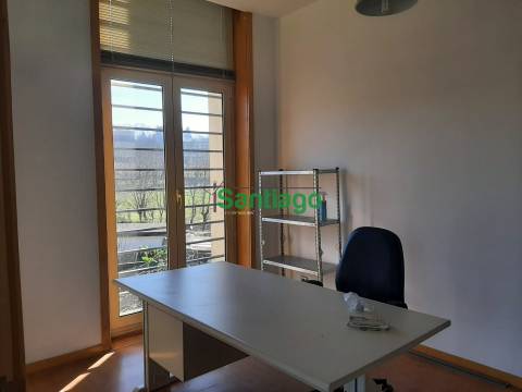 Prédio , Fermentões Guimarães - 170.000€