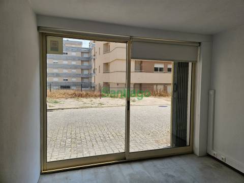 BOX STORAGE - GARAGENS - ESCRITÓRIOS