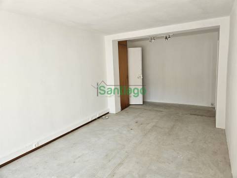 BOX STORAGE - GARAGENS - ESCRITÓRIOS