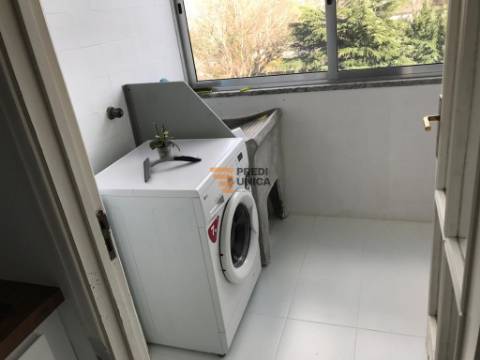 T4 Perto Metro Arrendamento