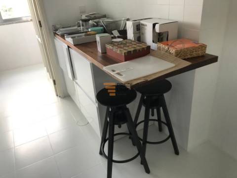 T4 Perto Metro Arrendamento