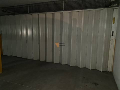 Loja frente 35 metros Madalena