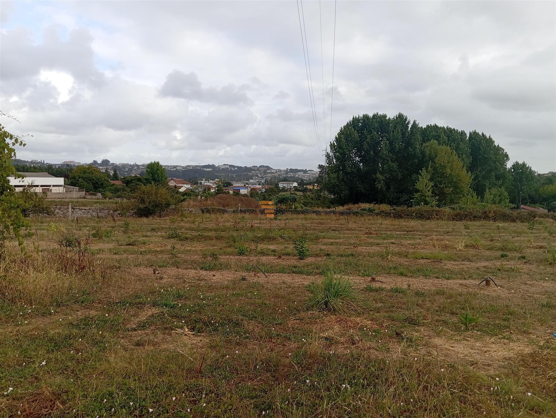 Terreno Urbano  Venda em Cidade da Maia,Maia