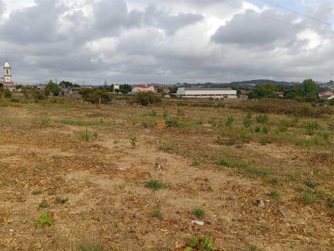Terreno Urbano  Venda em Cidade da Maia,Maia