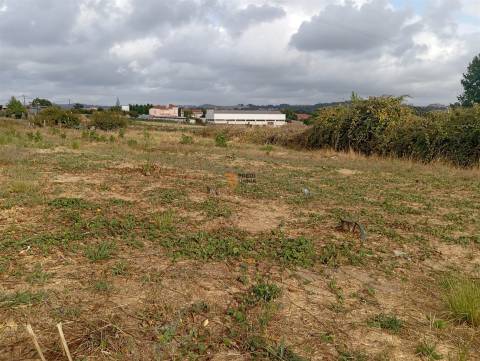 Terreno Urbano  Venda em Cidade da Maia,Maia