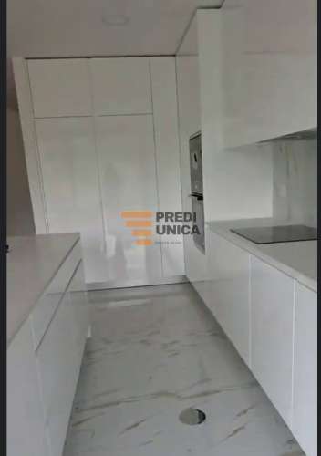 Moradia T3+1  Arquitetura Moderna Oferta ato escritura