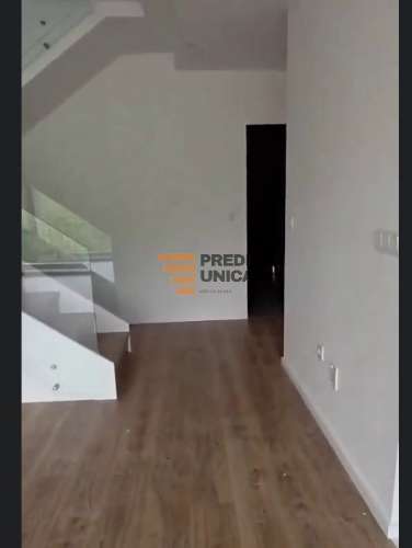 Moradia T3+1  Arquitetura Moderna Oferta ato escritura