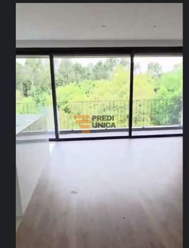 Moradia T3+1  Arquitetura Moderna Oferta ato escritura