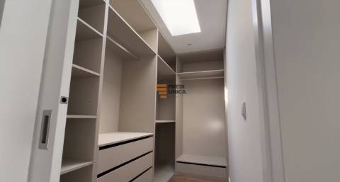 Moradia T3+1  Arquitetura Moderna Oferta ato escritura