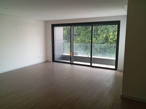 Apartamento T3 Venda em Cedofeita, Santo Ildefonso, Sé, Miragaia, São Nicolau e Vitória,Porto