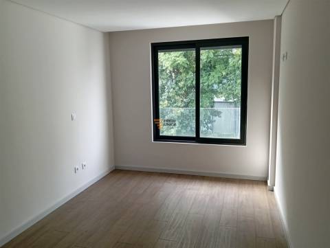 Apartamento T3 Venda em Cedofeita, Santo Ildefonso, Sé, Miragaia, São Nicolau e Vitória,Porto