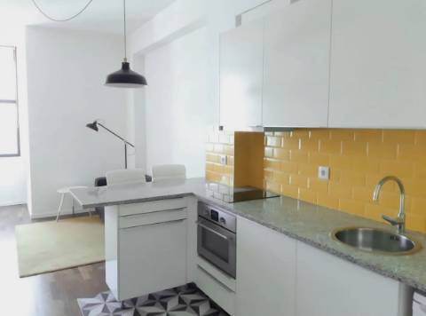 Apartamento T0 Venda em Lordelo do Ouro e Massarelos,Porto