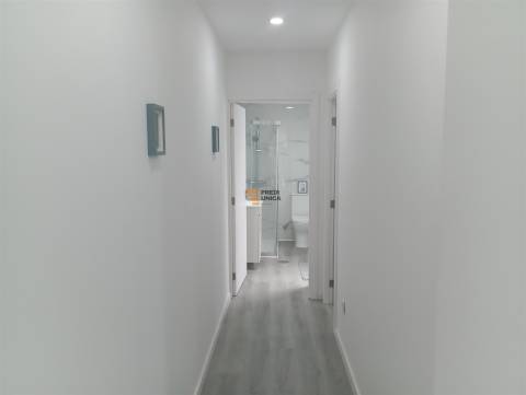 Moradia  T1 totalmente renovada